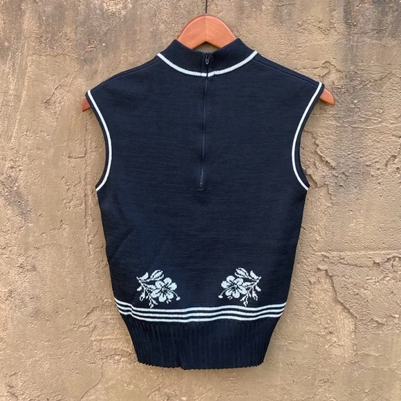 Vintage Vivo by Susan Thomas Sleeveless Black Metallic Silver Pullover Sweater - Picture 4 of 8